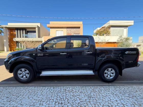 TOYOTA HILUX 3.0 SRV 4X4 CD 16V TURBO INTERCOOLER DIESEL 4P AUTOMÁTICO